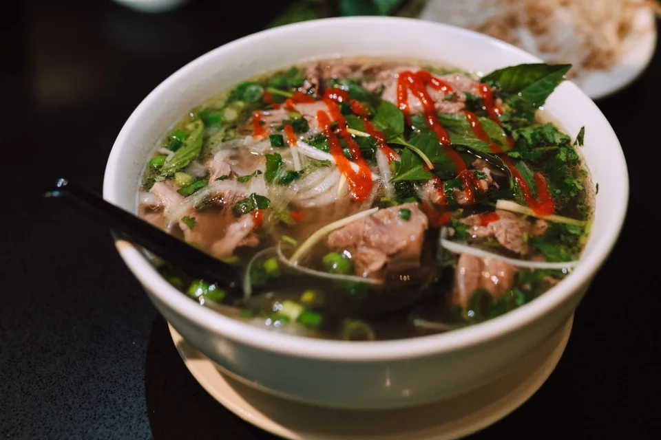 Những gói hạt cà phê trên kệ